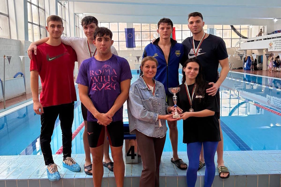 Голямо завръщане на отбора по плуване на МУ-София