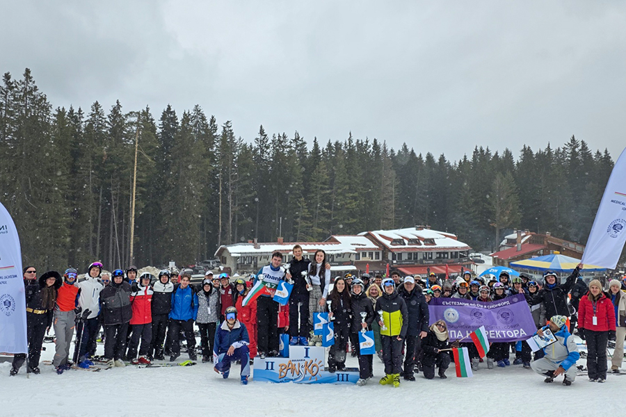 обща снимка на участниците